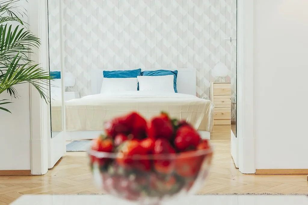 Chocolate Intercontinental Apartment Bucarest Romania